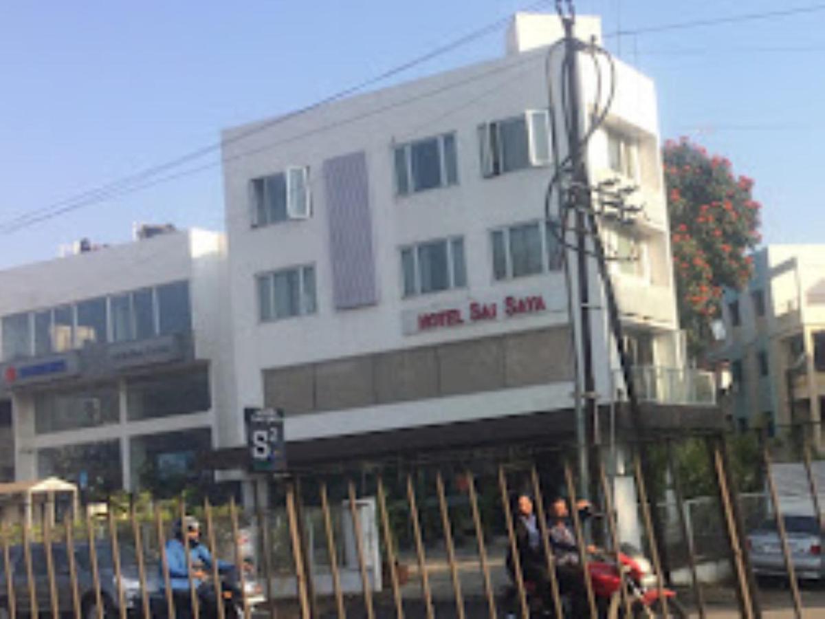 Hotel Sai Saya,Nashik Bagian luar foto
