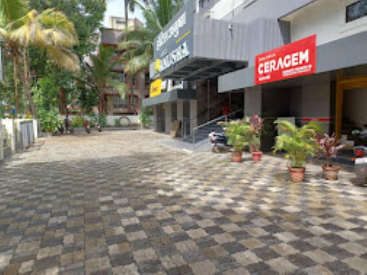 Hotel Sai Saya,Nashik Bagian luar foto